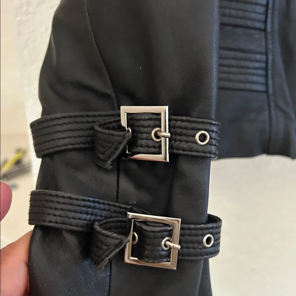 Black Leather Jacket - Picture 4 of 6